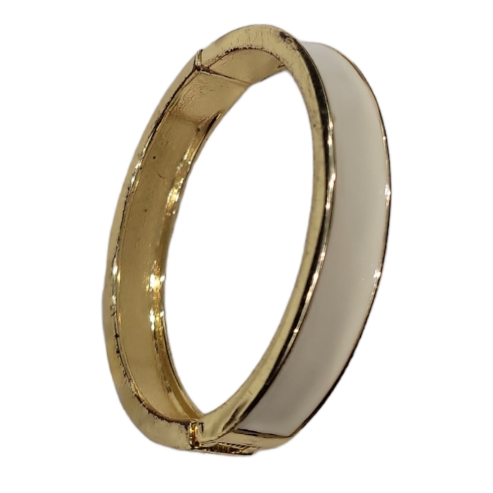 Cream & Gold Spring Hinge Bracelet